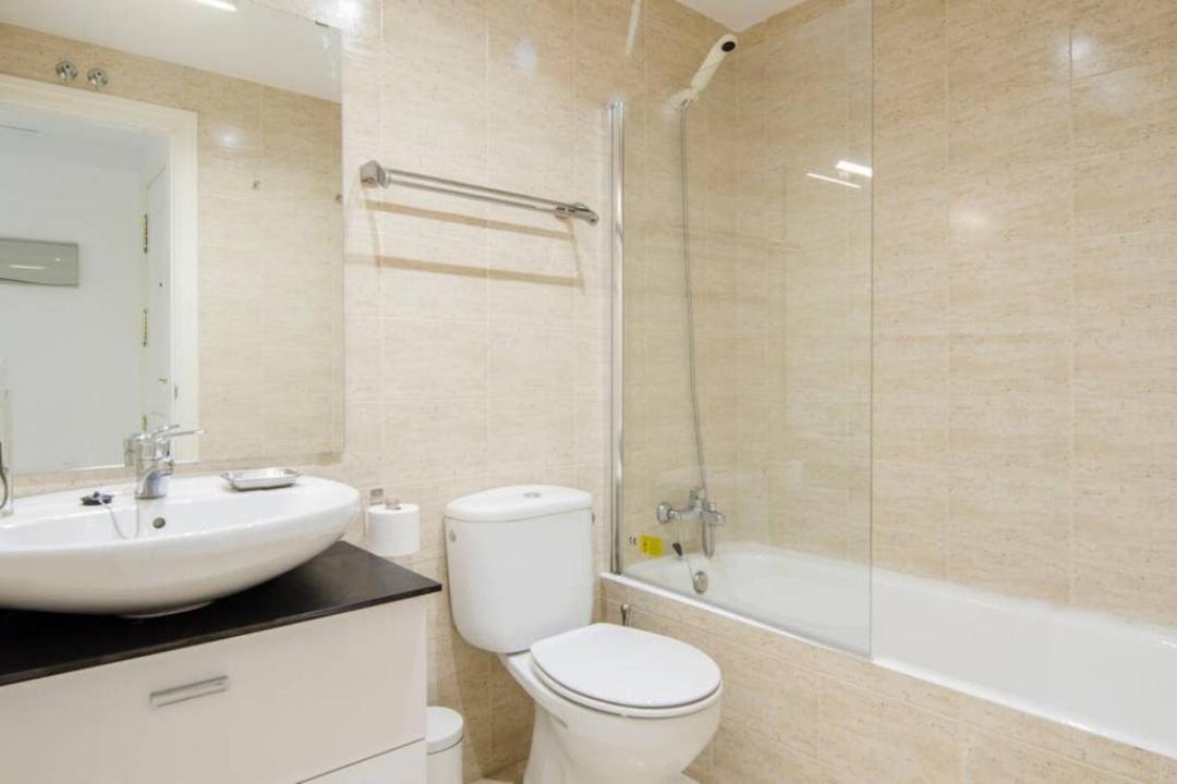 Cruz Apartment Мадрид Экстерьер фото